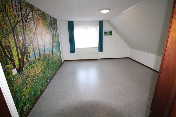 Photo 32 of Oosteinde 23