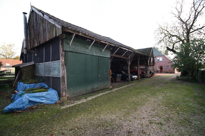 Photo 43 of Oosteinde 23