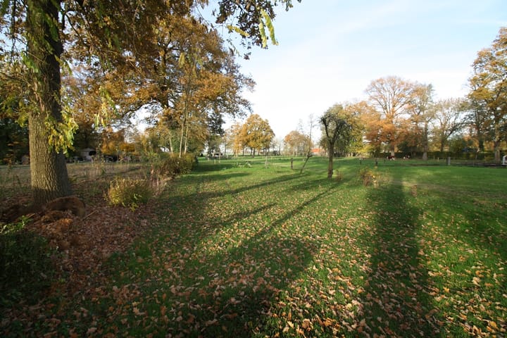 Photo 44 of Oosteinde 23