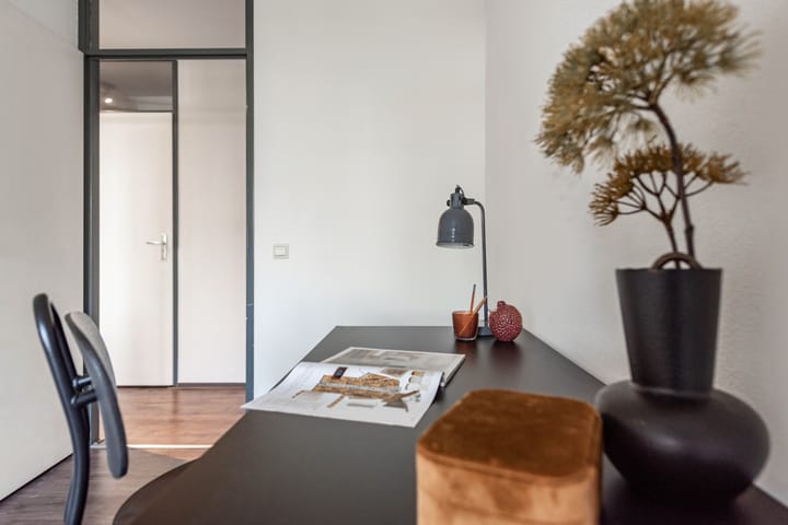 Photo 8 of Curiestraat 12