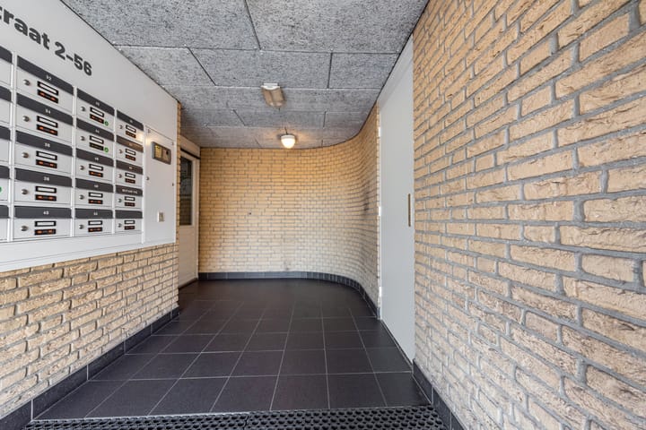 Photo 9 of Curiestraat 12