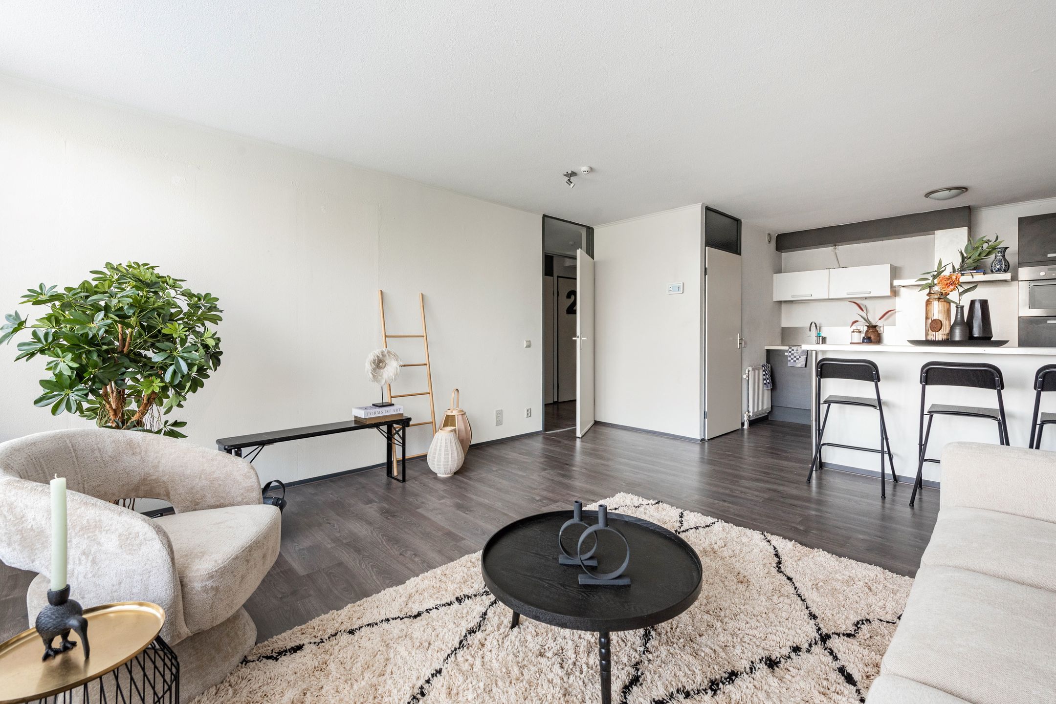 Photo 21 of Curiestraat 12