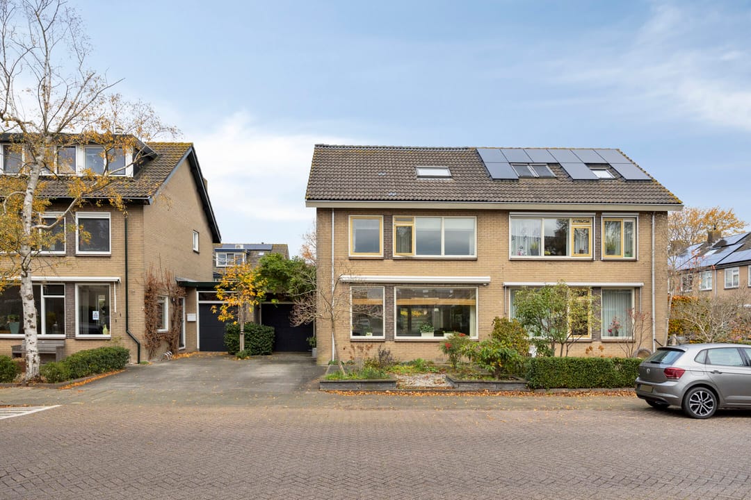 Foto 23 van Florastraat 9