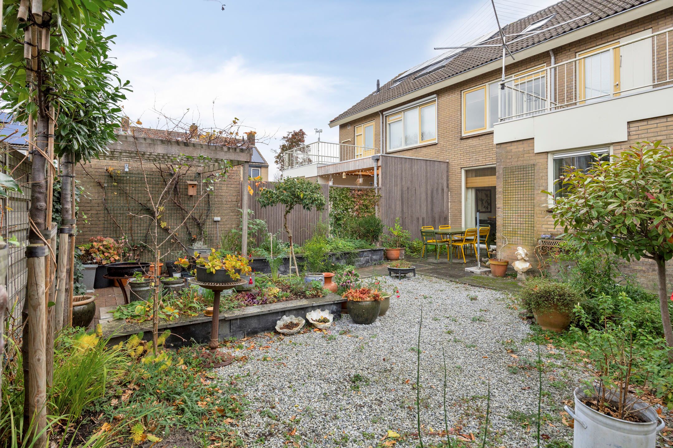 Foto 30 van Florastraat 9