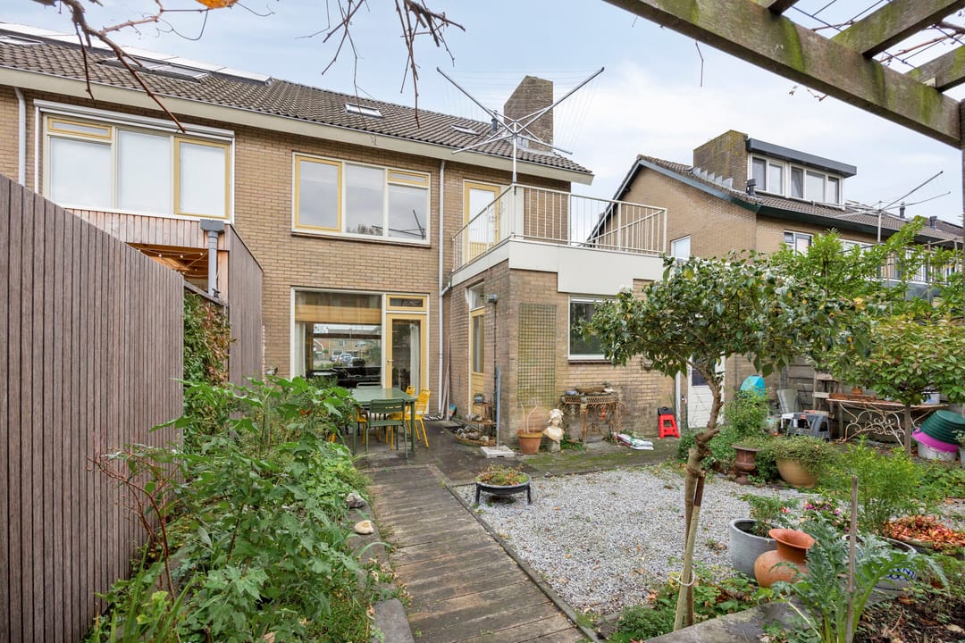 Foto 31 van Florastraat 9