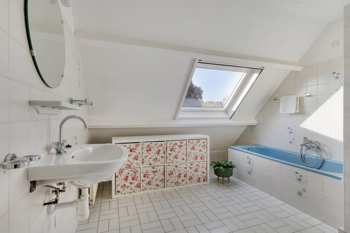 Foto 28 van van Lyndenstraat 10-A