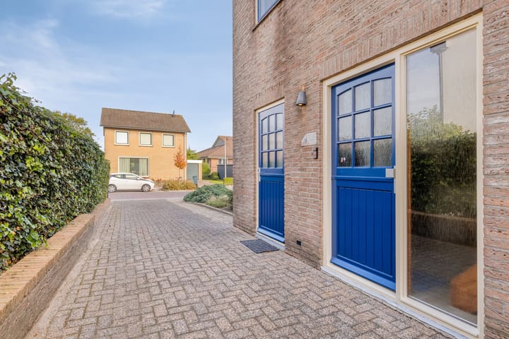 Foto 42 van van Lyndenstraat 10-A