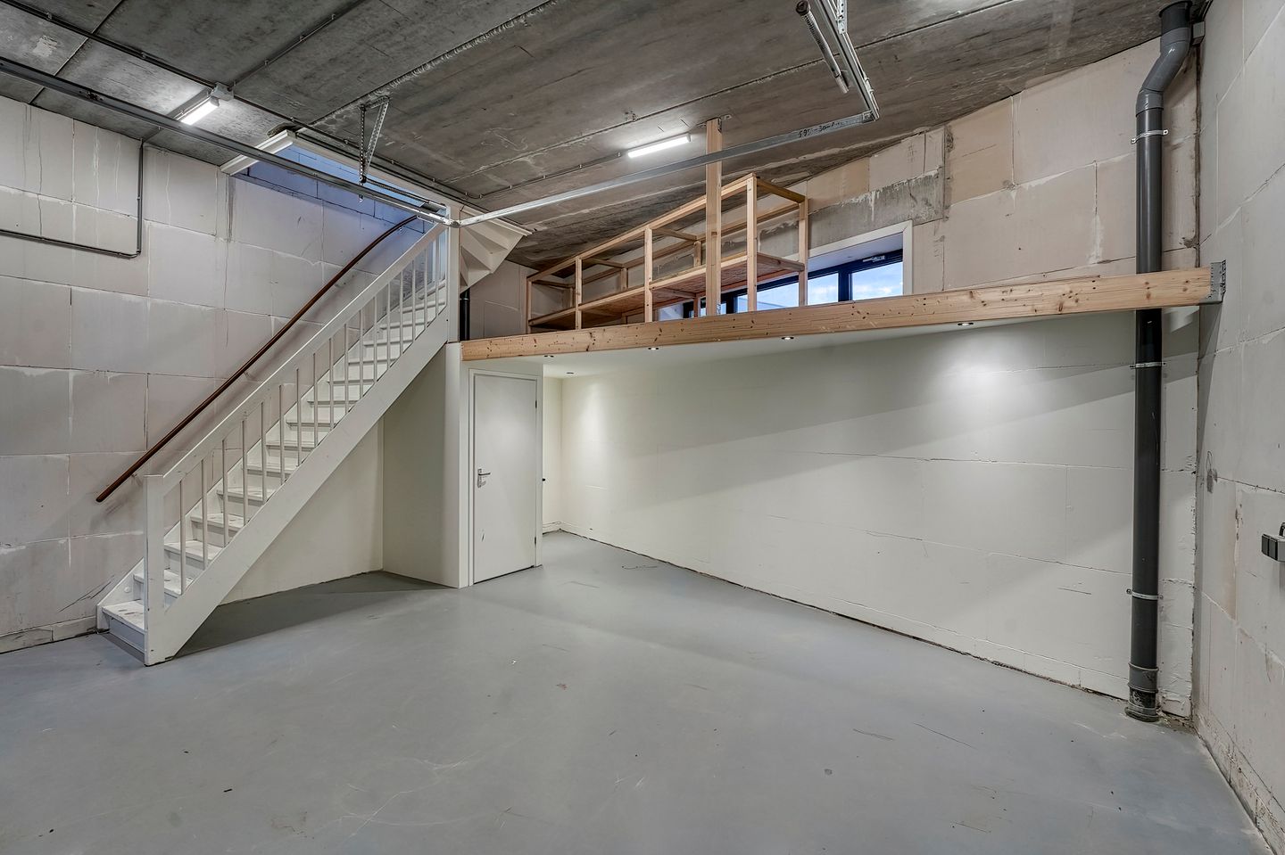 View photo 4 of Produktieweg 44-L