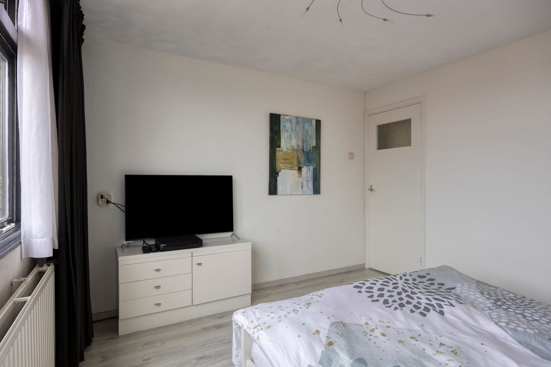 Foto 16 van Azaleastraat 29