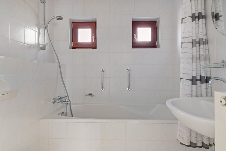 Foto 25 van Helenaveenseweg 20