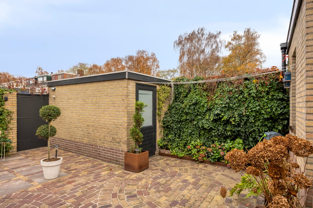 Foto 28 van Azaleastraat 29