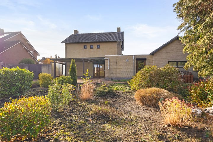 Foto 40 van Helenaveenseweg 20