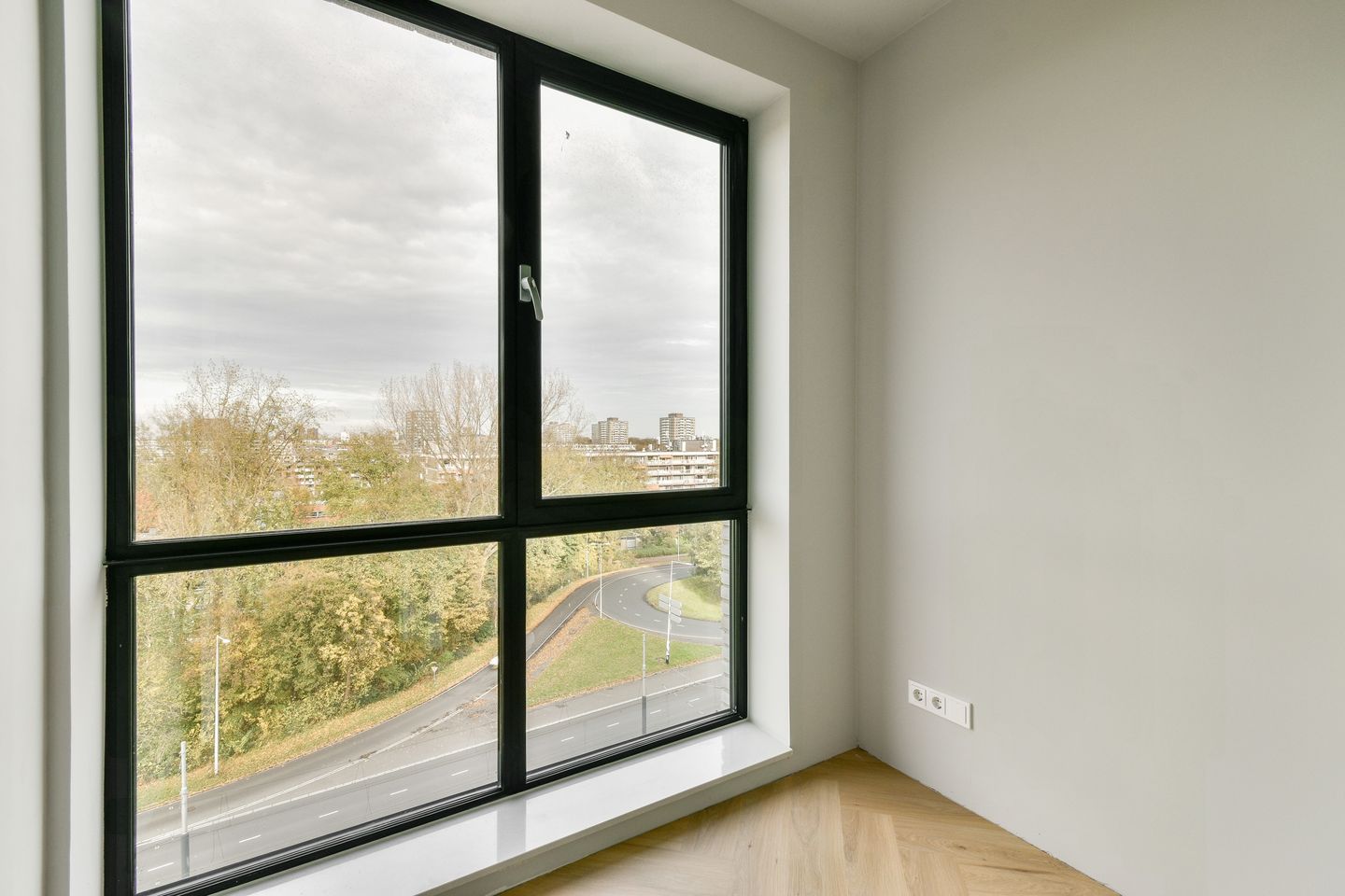 Foto 10 van Rijnlandlaan 327