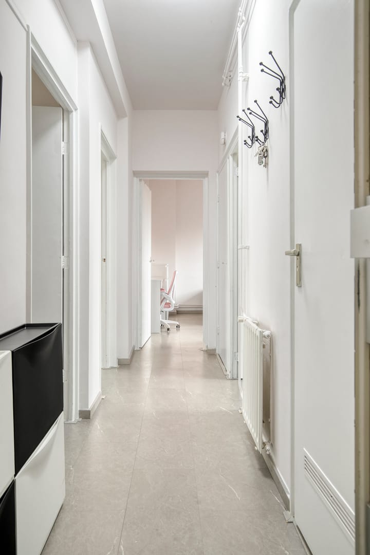 Photo 14 of Willem Molengraaffstraat 20-1