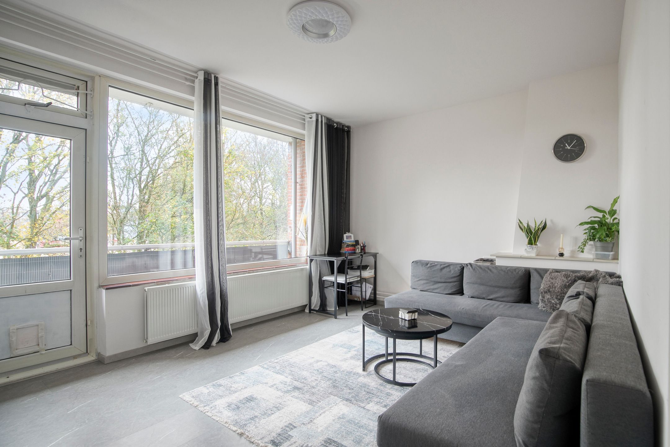 Photo 15 of Willem Molengraaffstraat 20-1