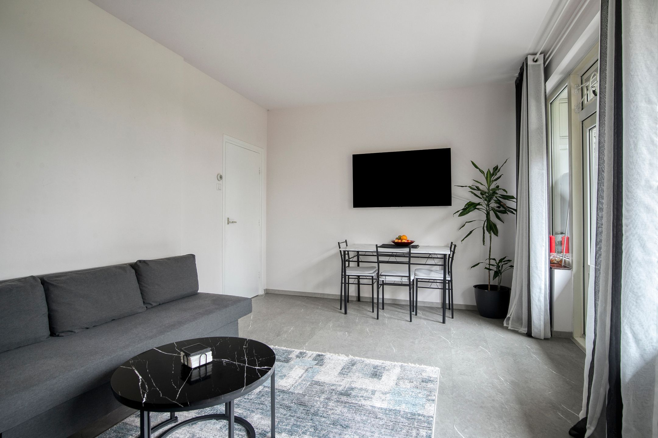 Photo 18 of Willem Molengraaffstraat 20-1