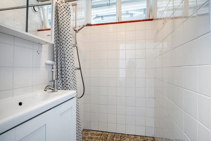 Photo 21 of Willem Molengraaffstraat 20-1