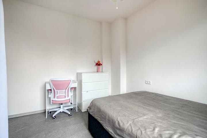 Photo 22 of Willem Molengraaffstraat 20-1