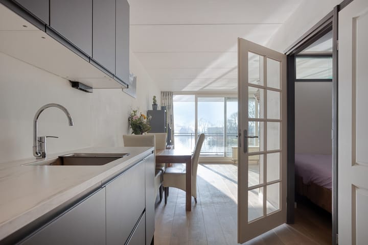 Photo 4 of Plantage 231