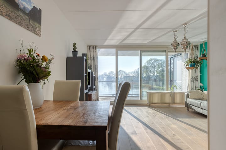 Photo 5 of Plantage 231