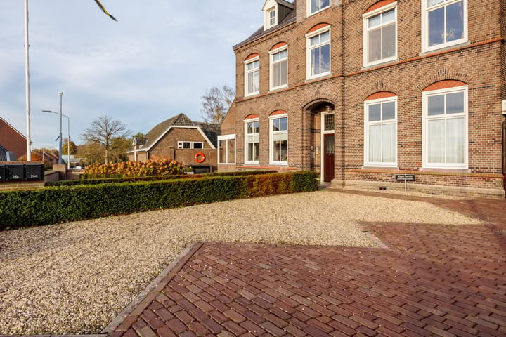 Photo 3 of Maasdijk 26-D