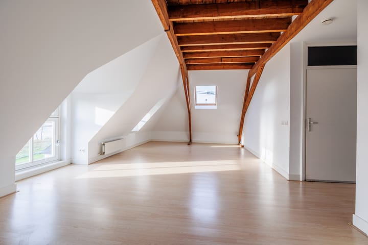 Photo 11 of Maasdijk 26-D