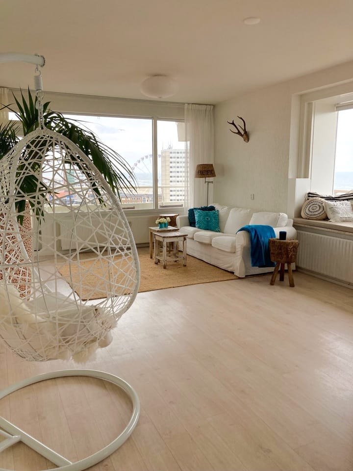 Photo 5 of Passage 3-F47