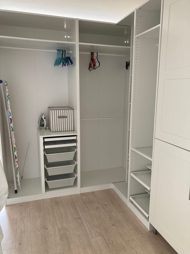 Photo 12 of Passage 3-F47