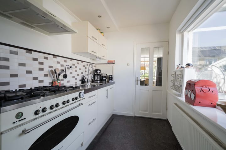 Foto 8 van Cornelis Matersweg 12