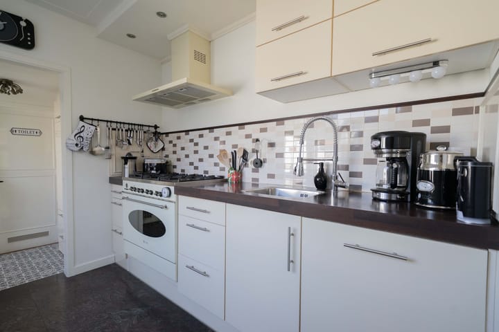 Foto 9 van Cornelis Matersweg 12