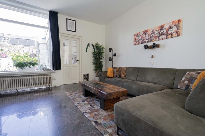 Photo 3 of Cornelis Matersweg 12