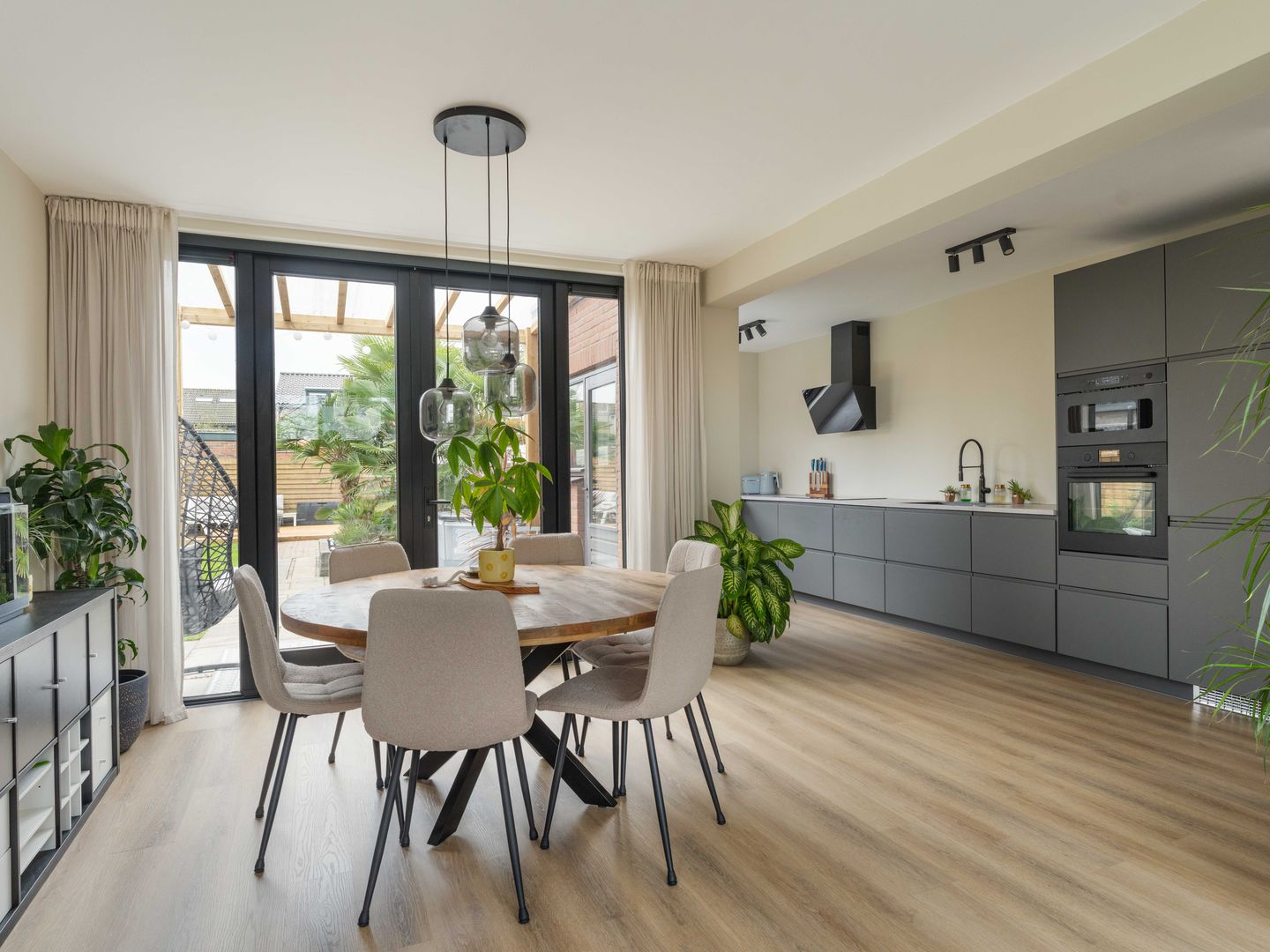 Foto 14 van Ruwielstraat 28