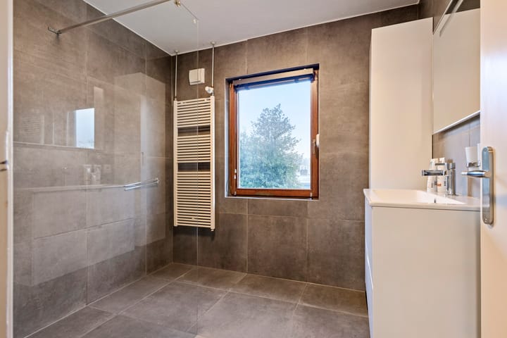 Photo 24 of Rijnstraat 435