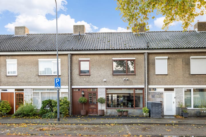 Photo 34 of Rijnstraat 435