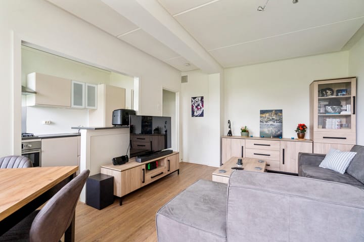 Foto 2 van Van Leeuwenhoekstraat 5-0014