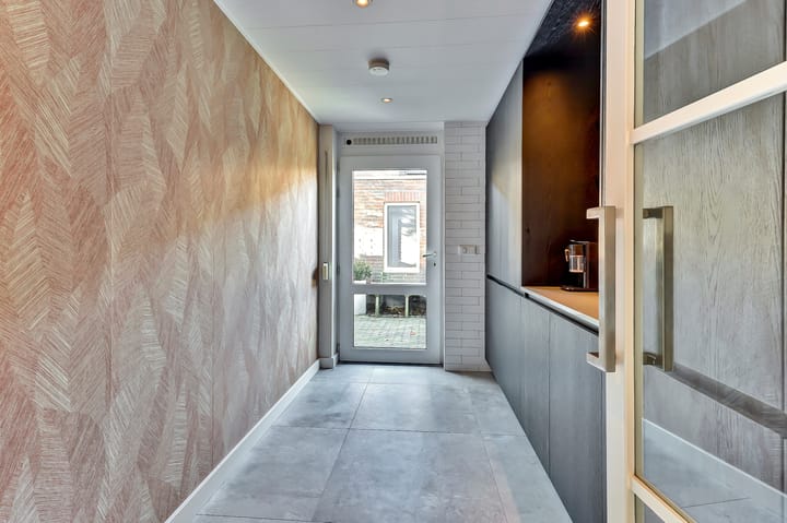 Photo 19 of Adama van Scheltemalaan 6