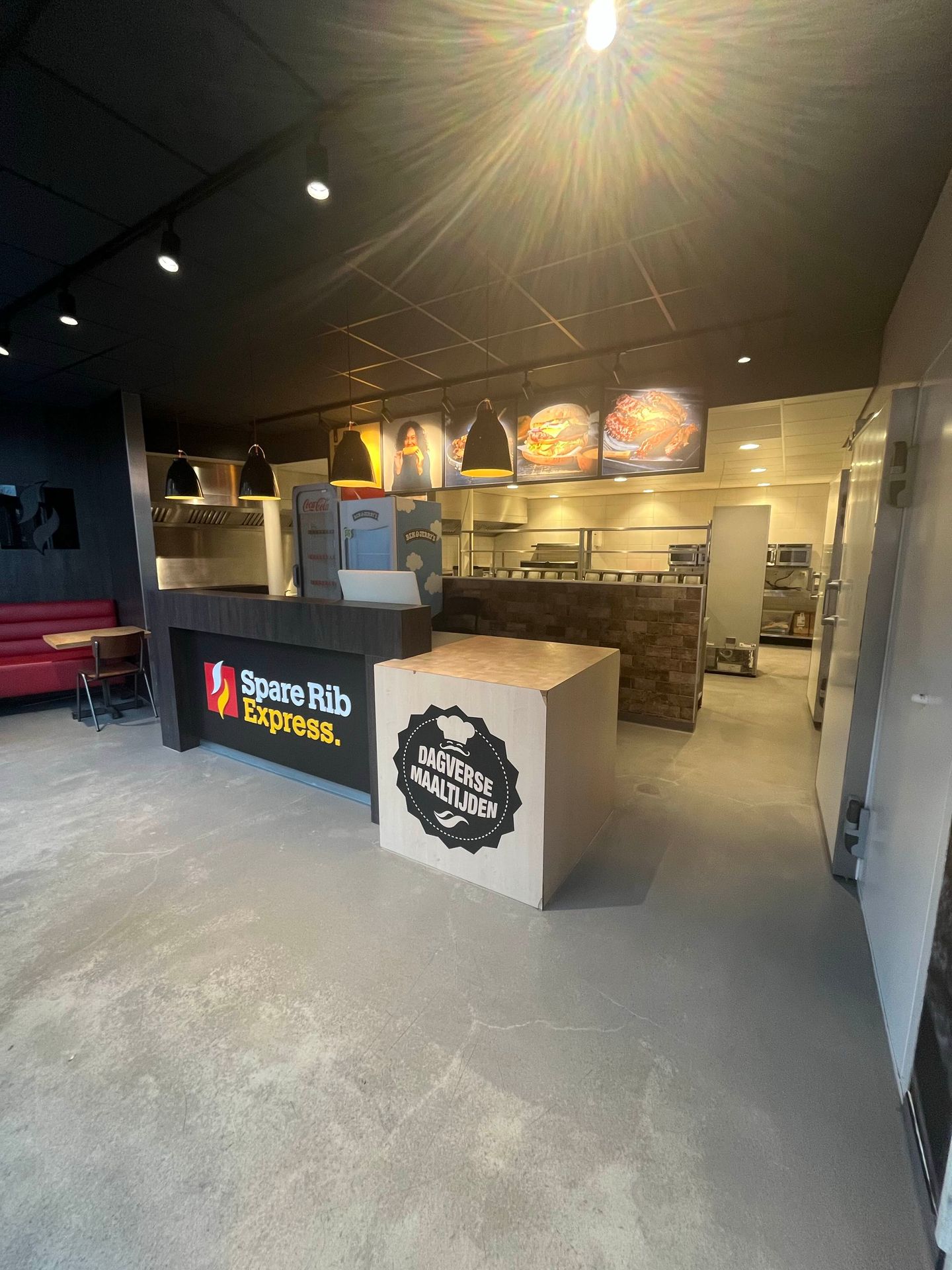 View photo 3 of Vierwiekenplein 39