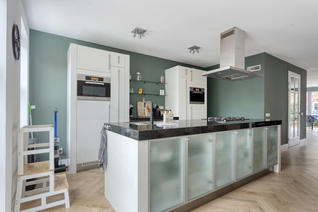 Foto 16 van Vredemaker 28