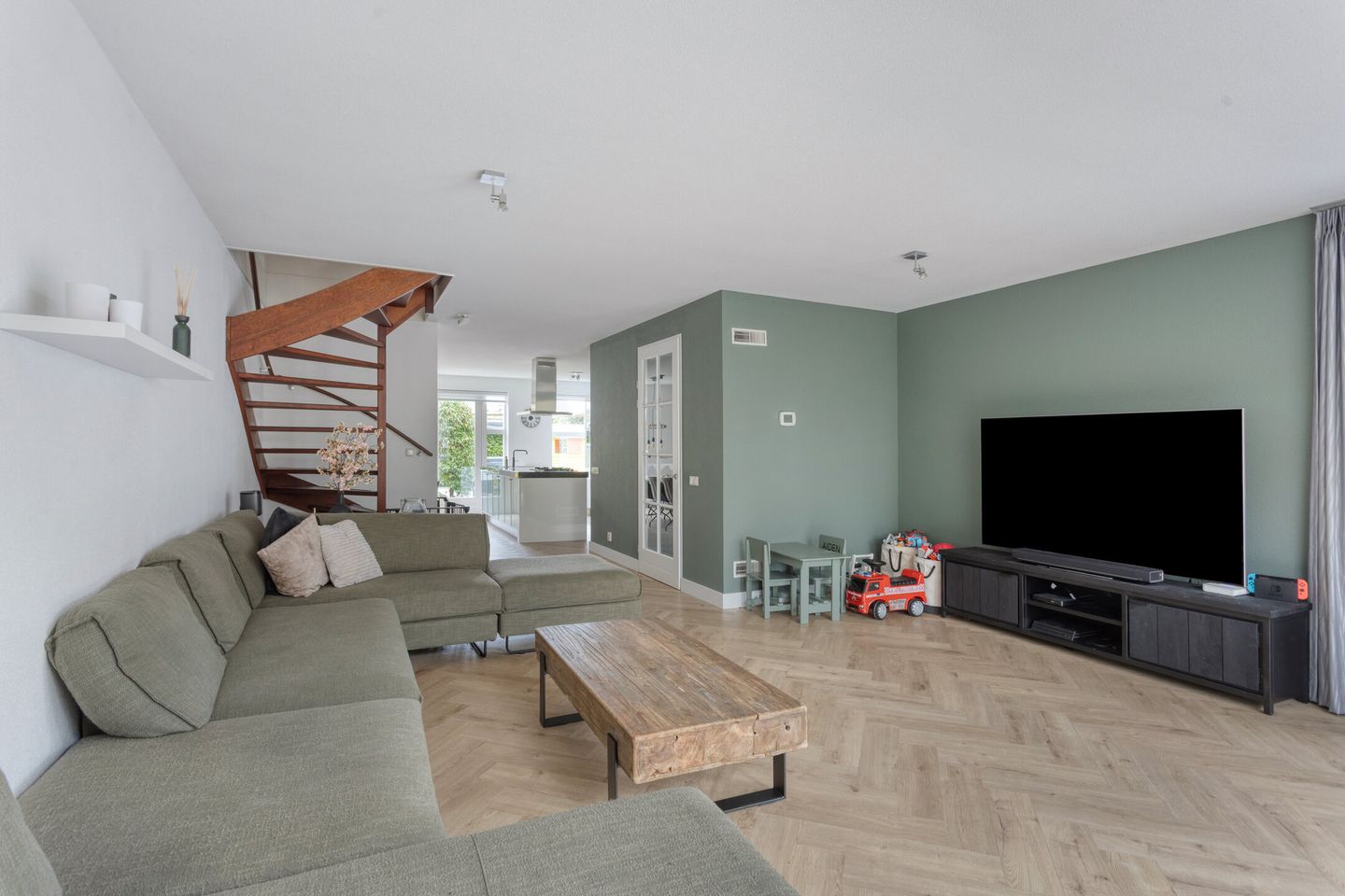 Foto 10 van Vredemaker 28