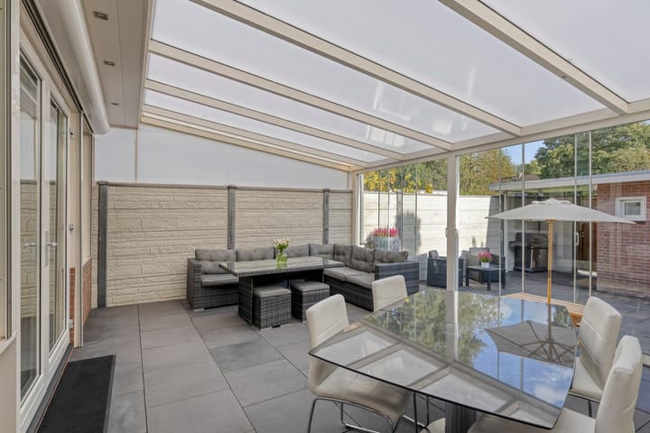 Photo 3 of Venlosingel 167