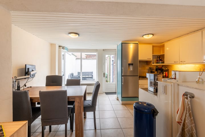 Photo 11 of Strijensestraat 24