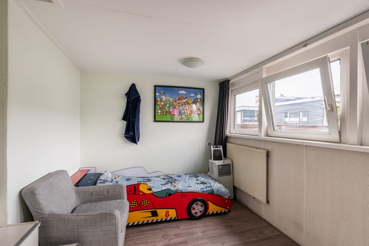 Photo 21 of Strijensestraat 24