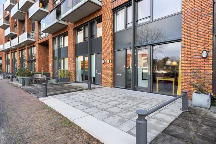 Photo 4 of Burgemeester Jhr. Quarles van Uffordlaan 371