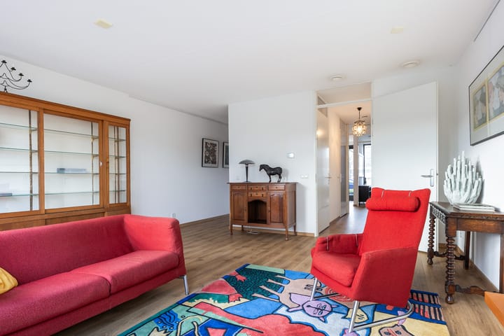 Photo 13 of Burgemeester Jhr. Quarles van Uffordlaan 371