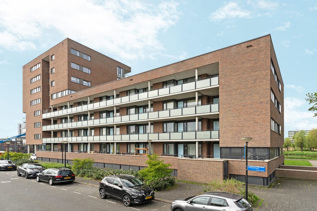 Photo 1 of Glitterstraat 222