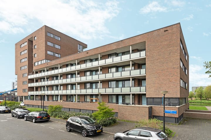 Photo 1 of Glitterstraat 222