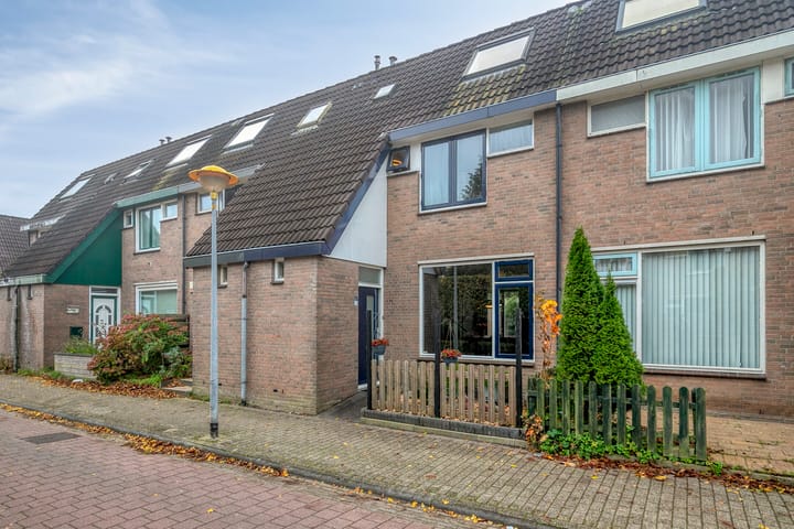 Photo 4 of Kamp 27 70