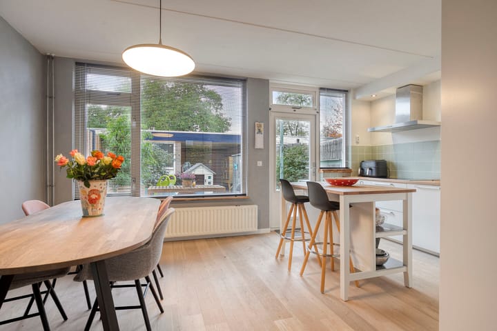 Photo 13 of Kamp 27 70