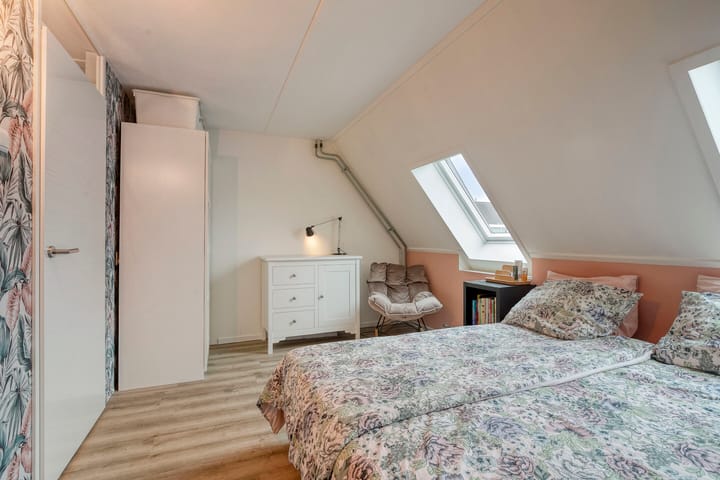 Photo 24 of Kamp 27 70