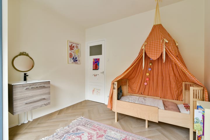 Foto 10 van Johannes van der Waalsstraat 70-H